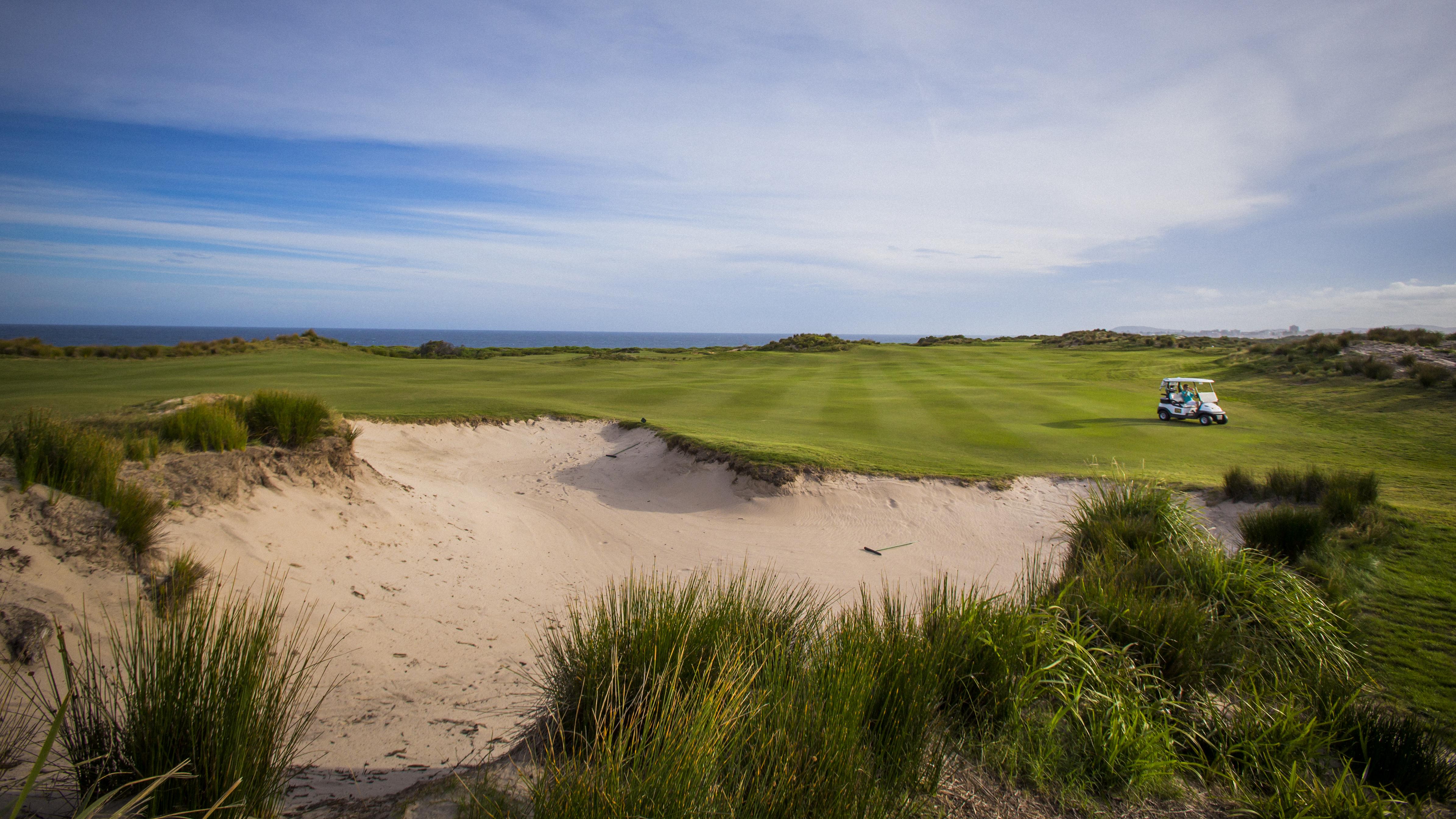Pullman Magenta Shores Resort Entrance Εξωτερικό φωτογραφία The 18th hole at the Old Head Golf Links