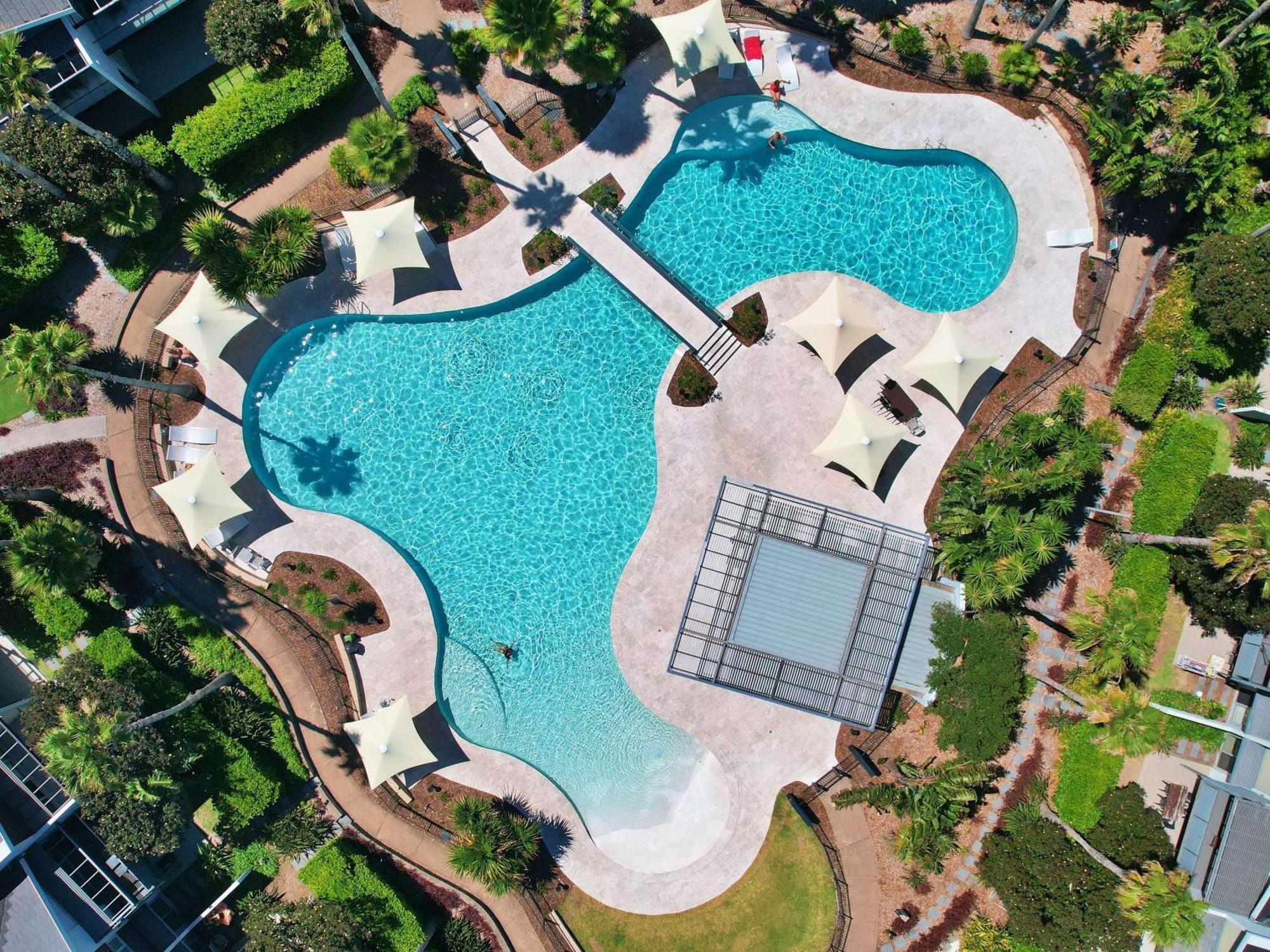 Pullman Magenta Shores Resort Entrance Εξωτερικό φωτογραφία Aerial view of the pool