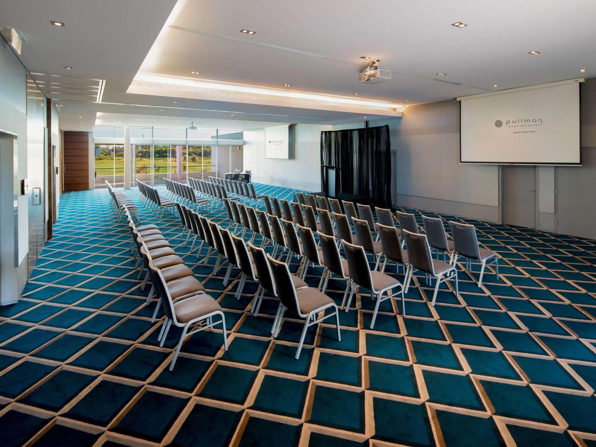 Pullman Magenta Shores Resort Entrance Εξωτερικό φωτογραφία The Auditorium